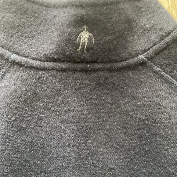 Smart wool navy men’s vest - Picture 5 of 5